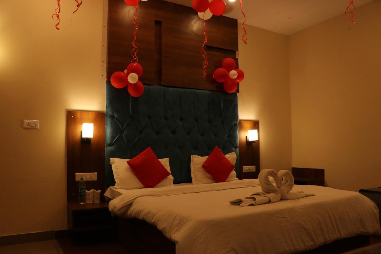 Hotel Pushap Palace Patiāla 외부 사진